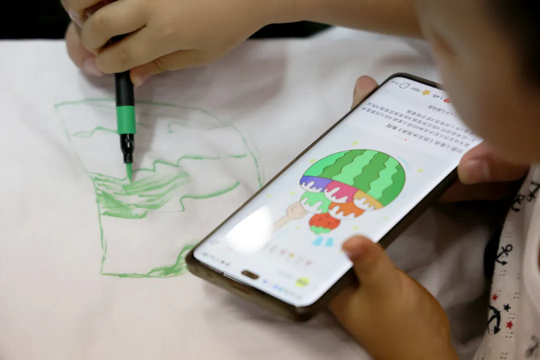 携手聚“星光”，三支部联合关爱孤独症儿童